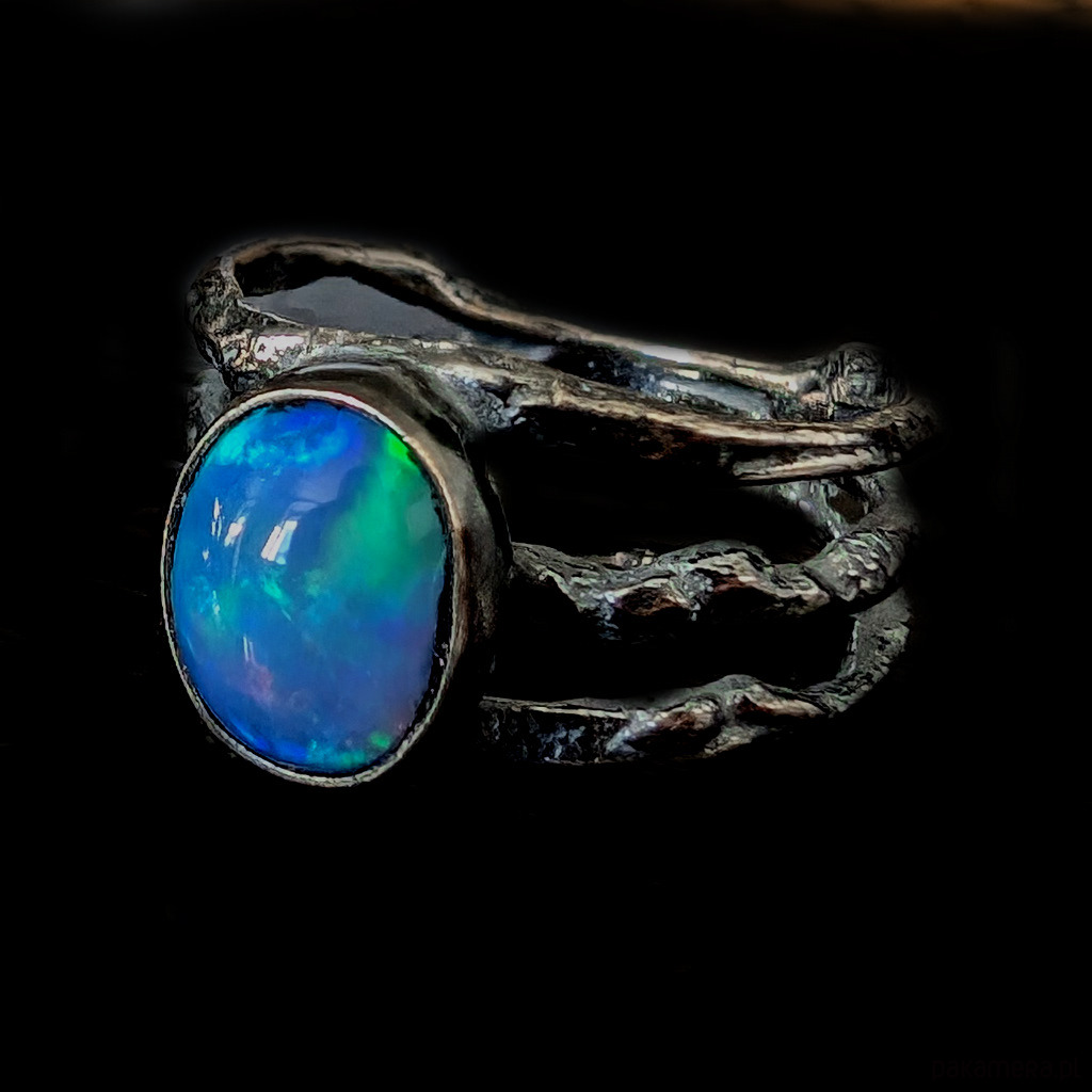 pierścionki srebrne Opal w potrójnej obrączce 2