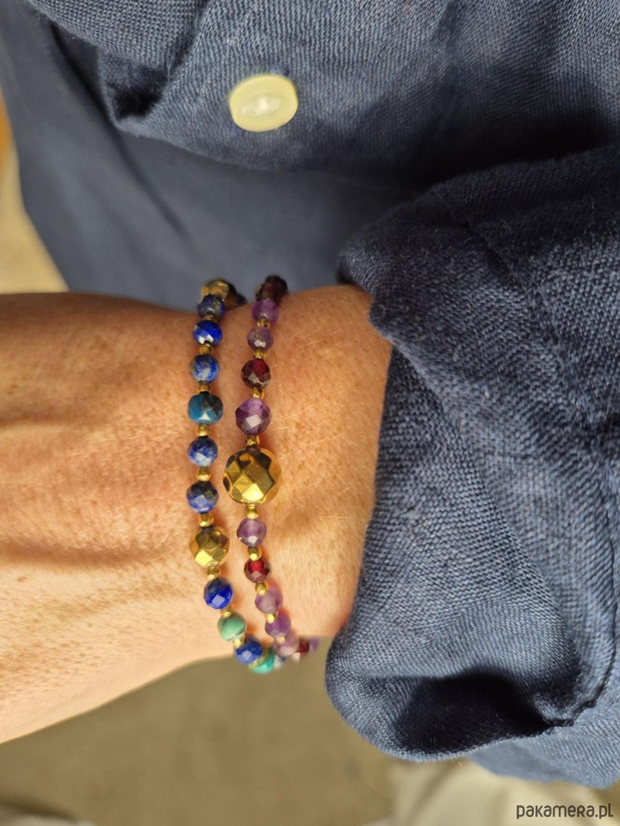 bransoletki z kamieni naturalnych Fioletowo-niebieska bransoletka z ametystów i lapis lazuli z zawieszką 3