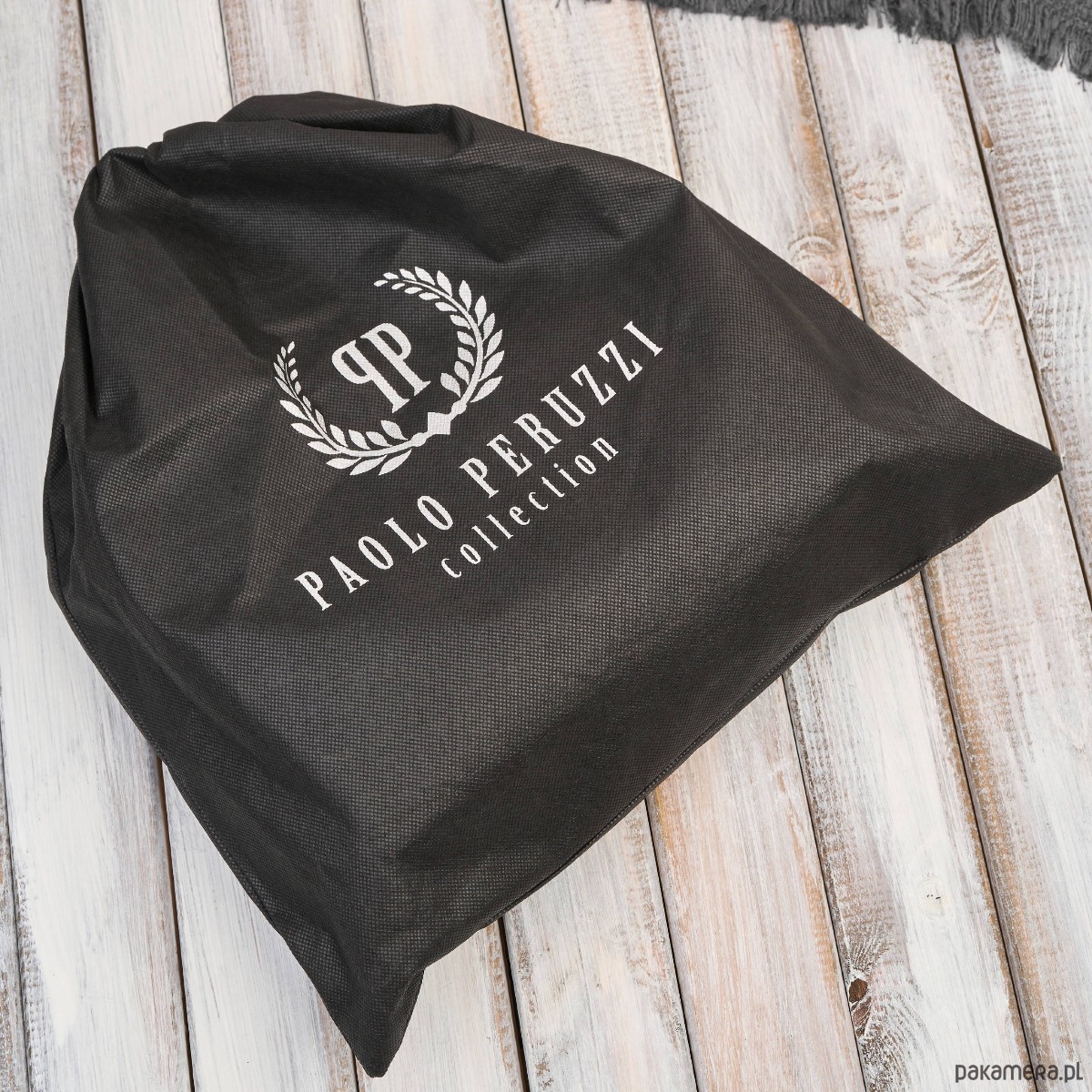 torby i nerki męskie Saszetka męska skórzana na ramię czarna mała funkcjonalna IM-02-BL 9