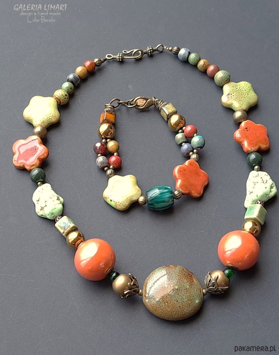 korale Elegancko i unikatowo Naszyjnik w kolorach jesieni z ceramiki i howlitu Prezent 9