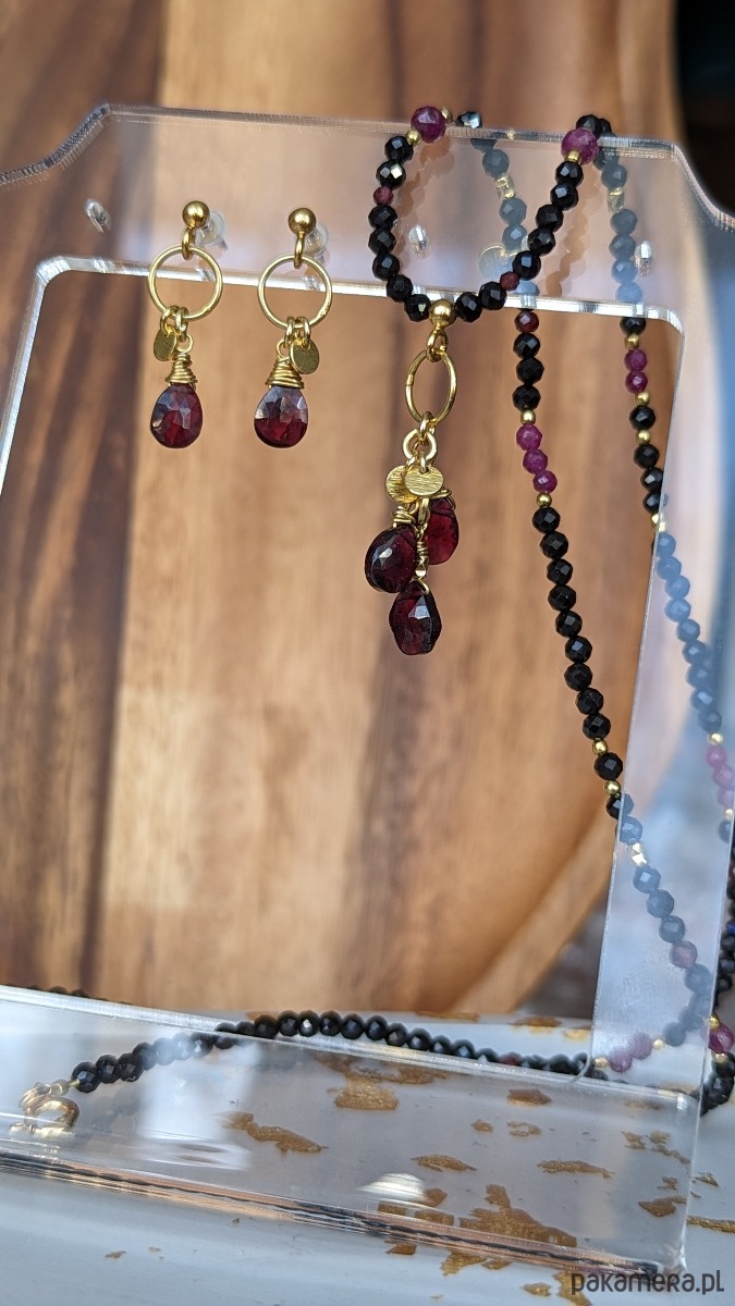 kolczyki pozłacane Kolczyki pozłacane z granatem 4