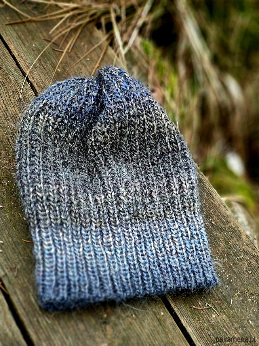 czapki damskie Z oliwką / czapka 3