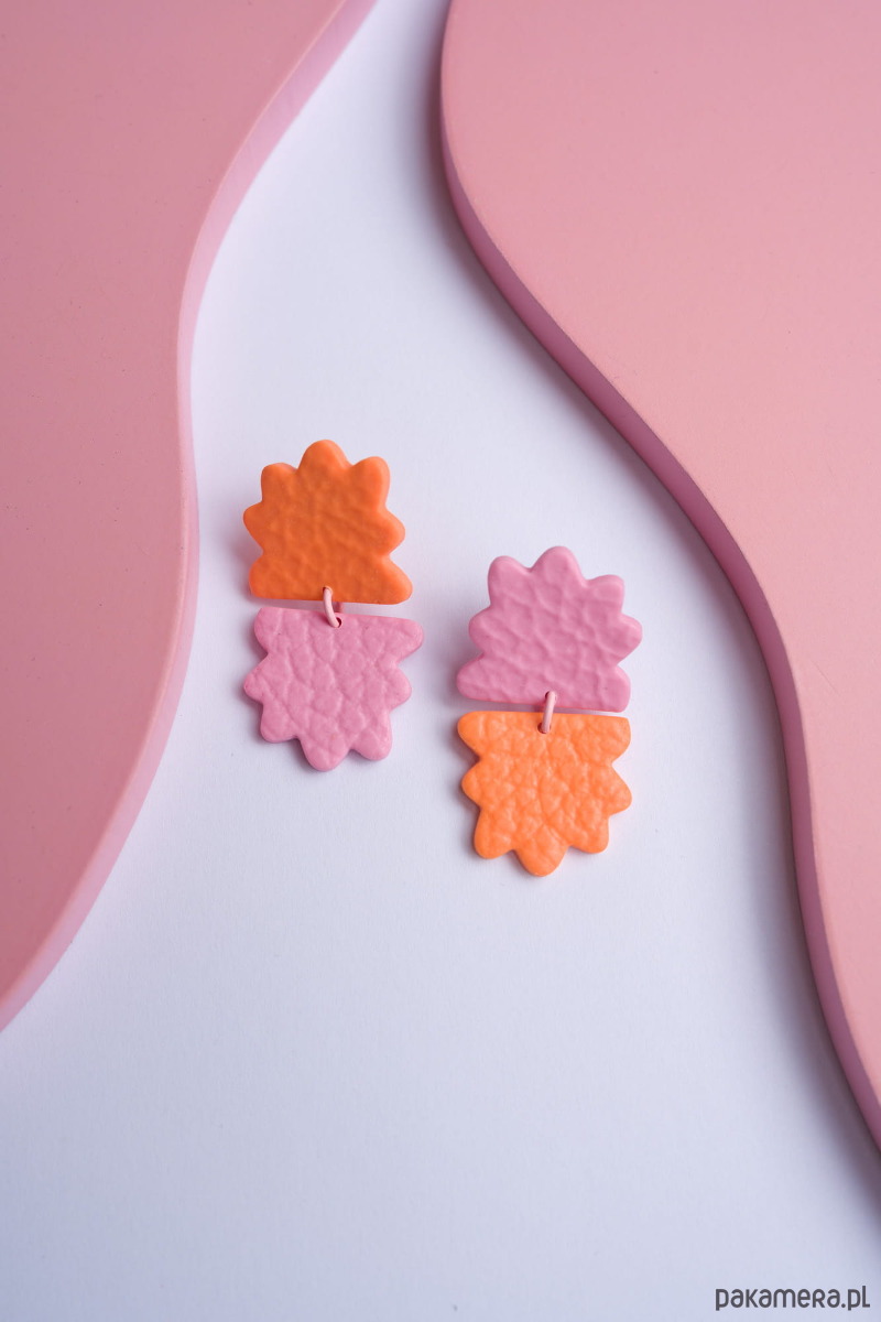 kolczyki z masy plastycznej Dwukolorowe sztyfty z fakturą 2