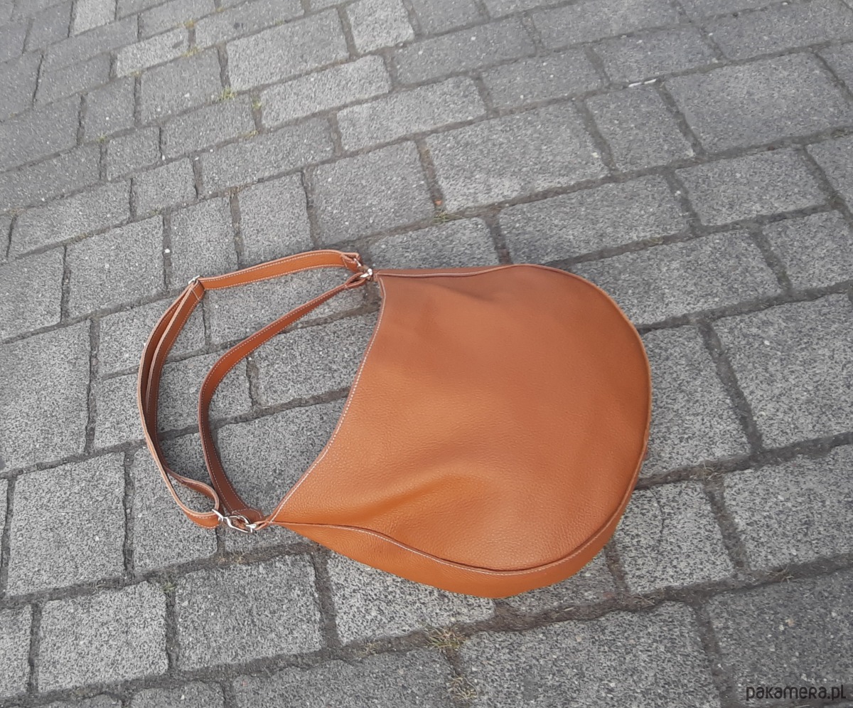 torby XXL Kamelowa zaokrąglona skórzana torba na ramię 2