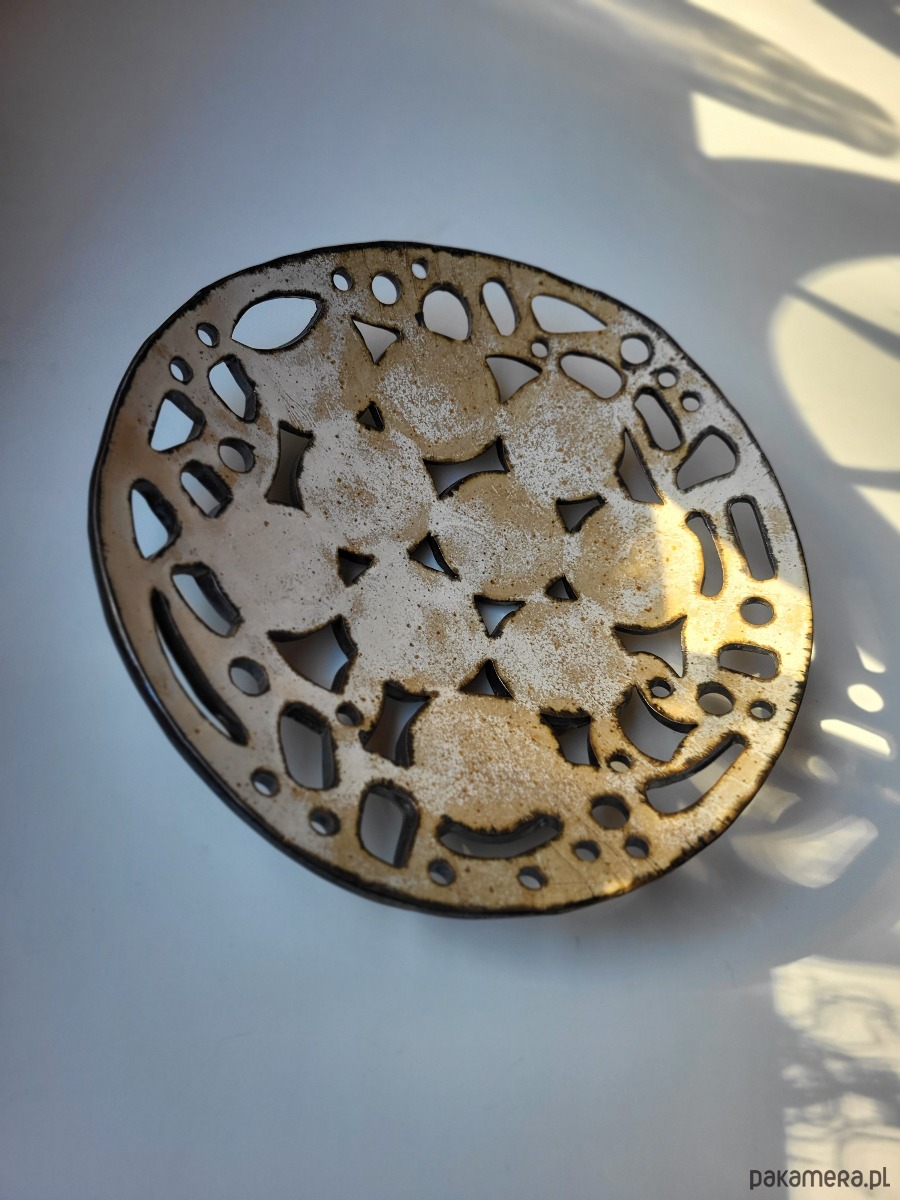 patery i talerze Ażurowa ceramiczna patera 1