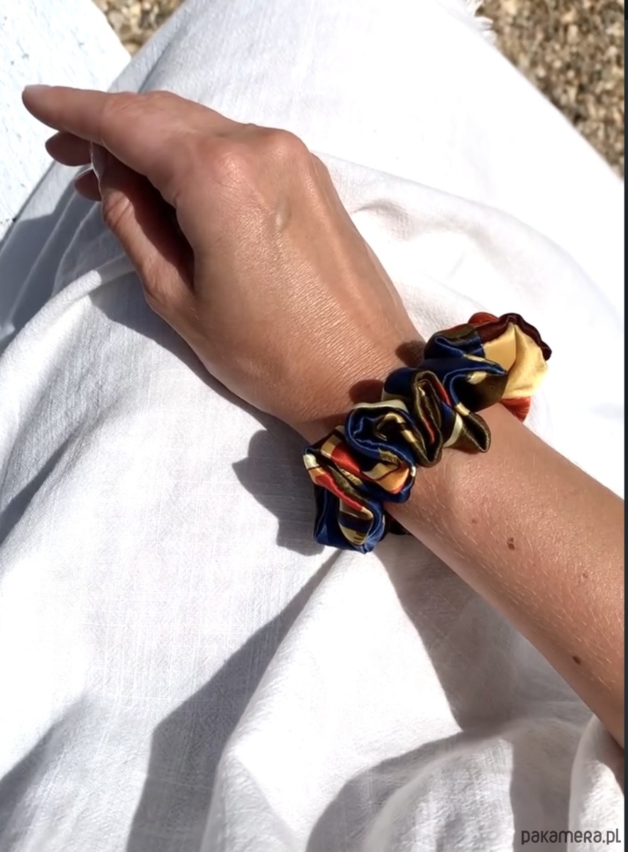 gumki do włosów Jedwabna scrunchie Marie 4