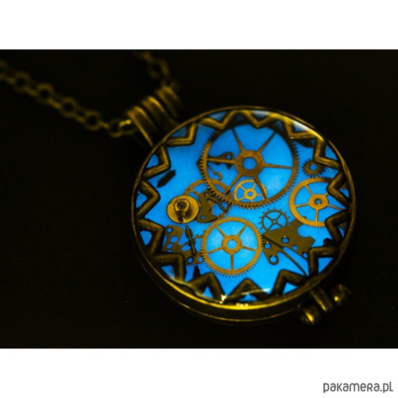 wisiory Alone in the dark - FROZEN - wisior mechanizmy 2