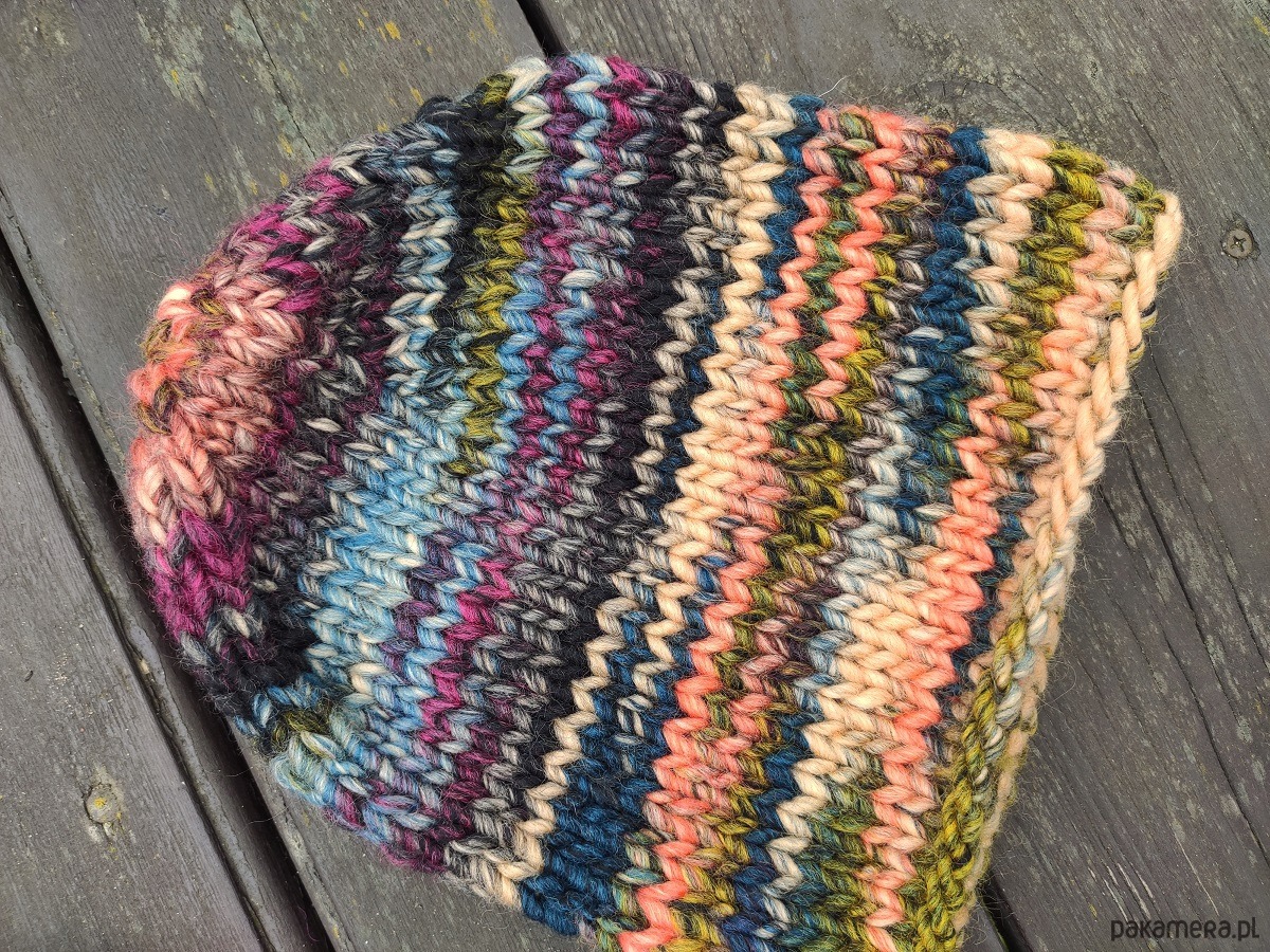 czapki damskie Baśniowy las / czapa 2