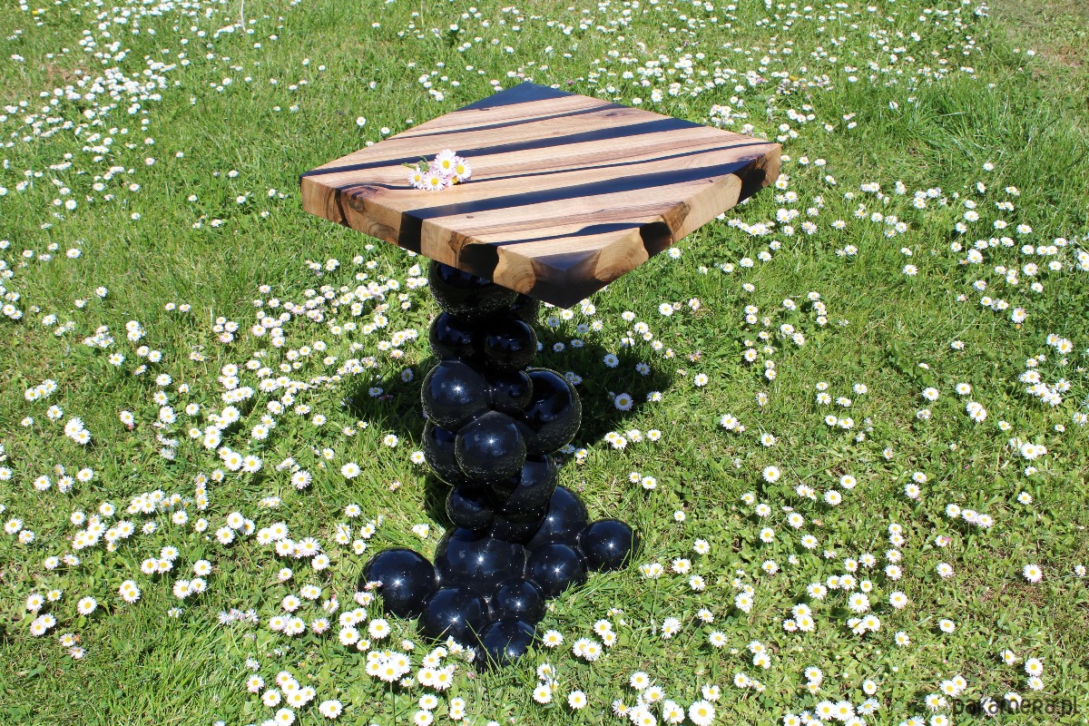 stoliki kawowe Stolik kawowy z żywicy epoksydowej 1