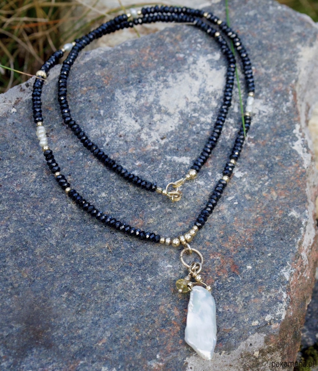 złote naszyjniki Naszyjnik szlachetny z piękną perłą 1