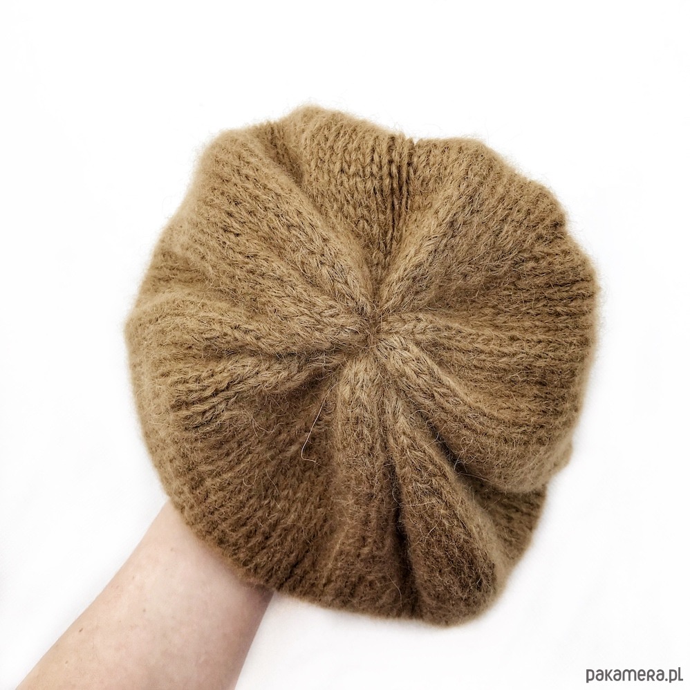 czapki damskie Camelowa czapka beretowa z wełny alpaki Parisian 5