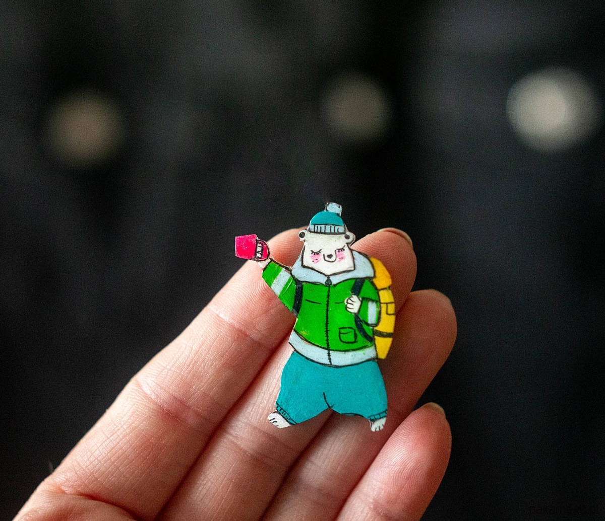 biżuteria męska Przypinka  Misio Zdzisio górski wędrowca 1