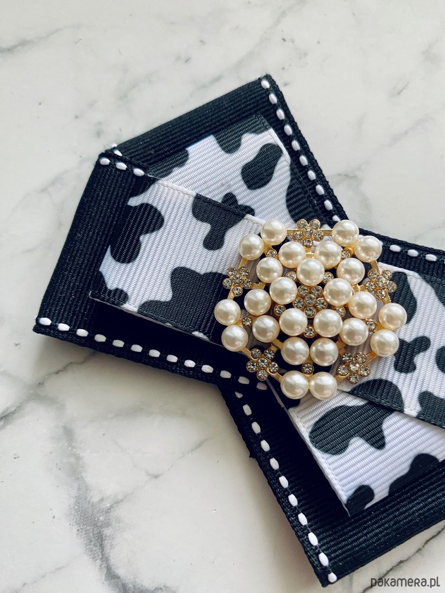 broszki Black & White Brosza   z perłami  NEW 7
