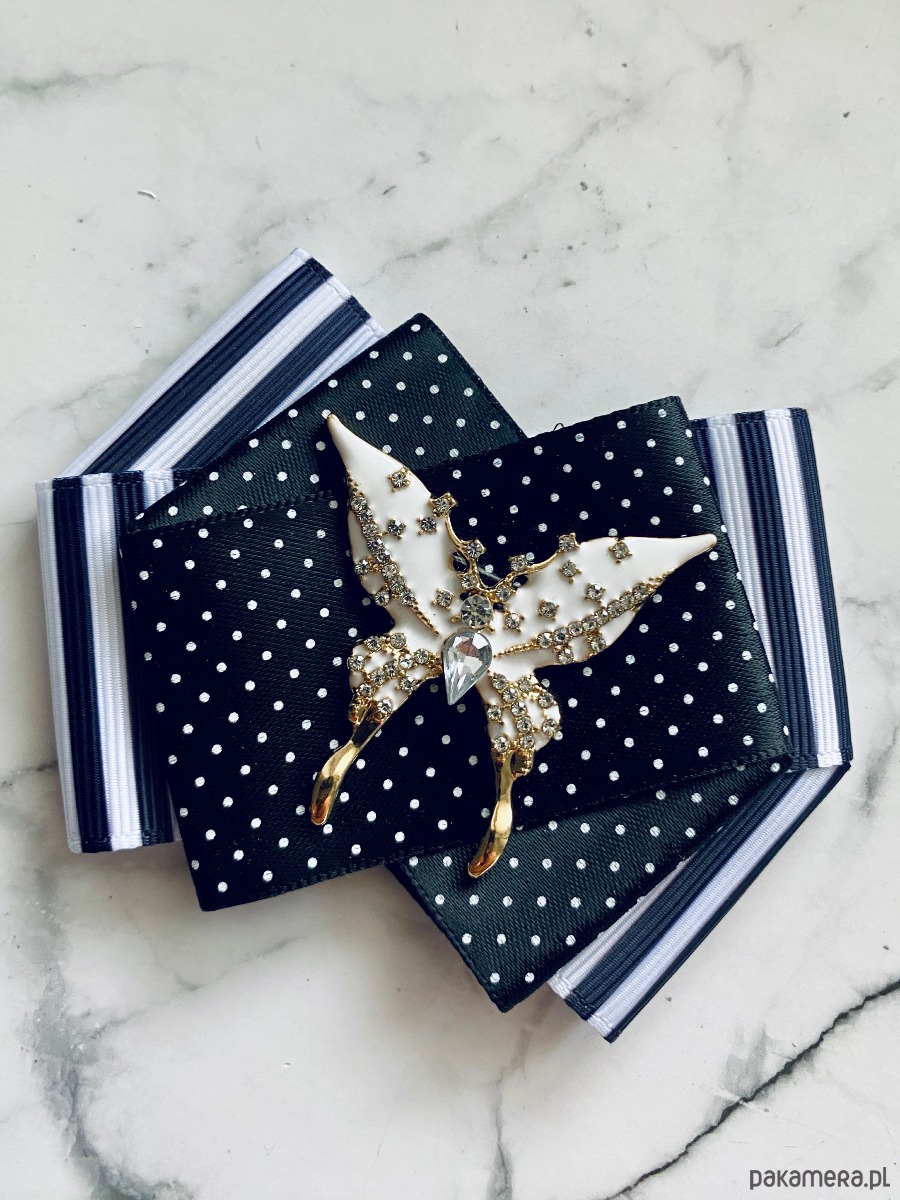 broszki Brosza Black & White z cudownym Motylem  NEW 5