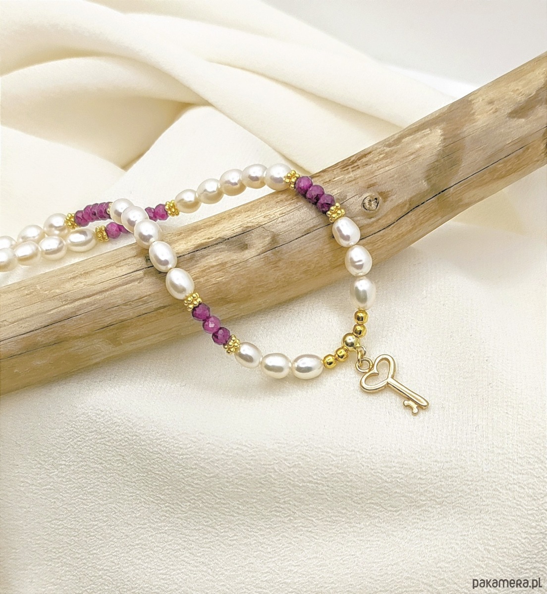 złote naszyjniki Perłowy naszyjnik z rubinami 1