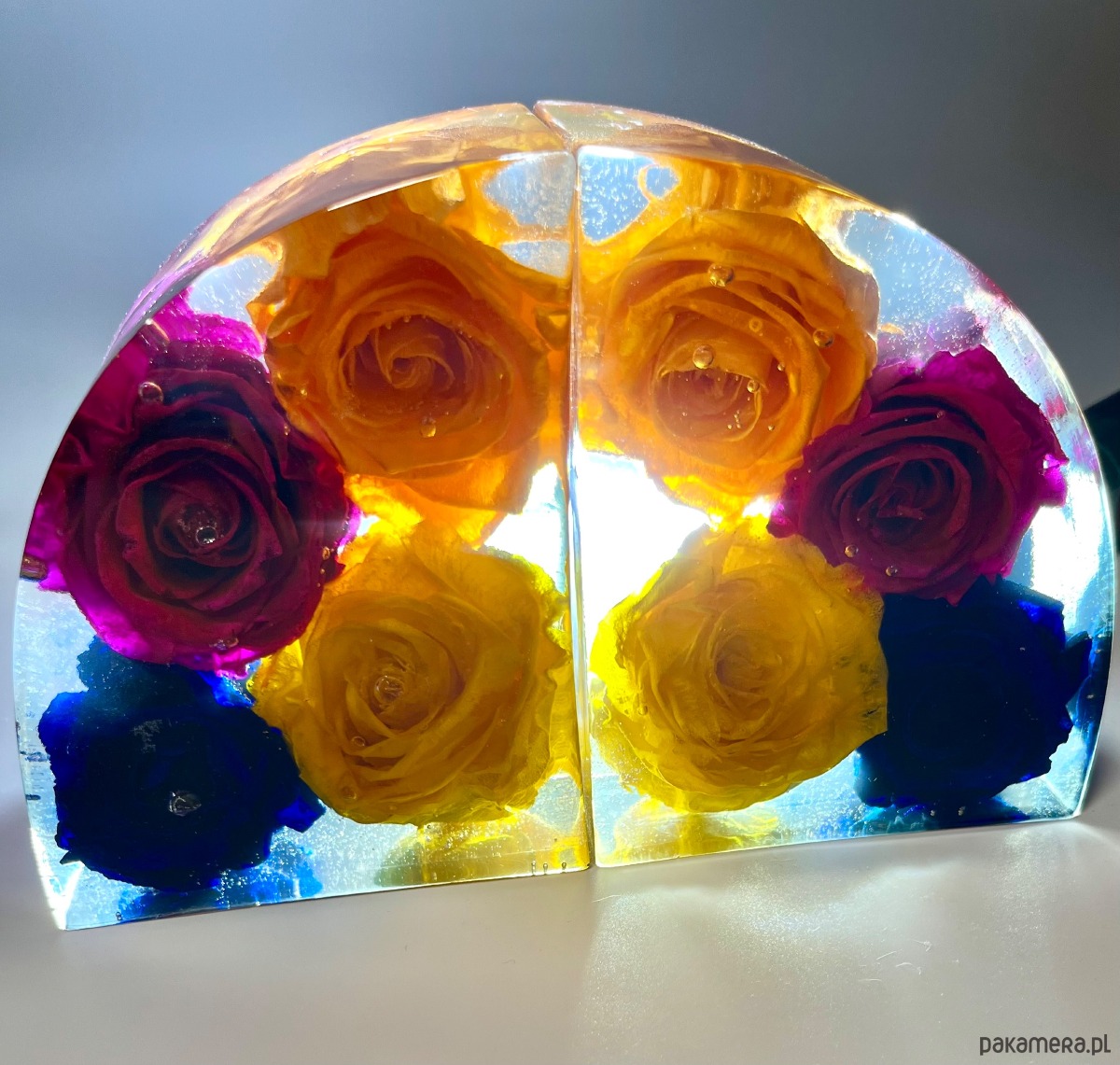 zakładki do książek Podpórki do książek  z żywicy z wiecznymi różami 7