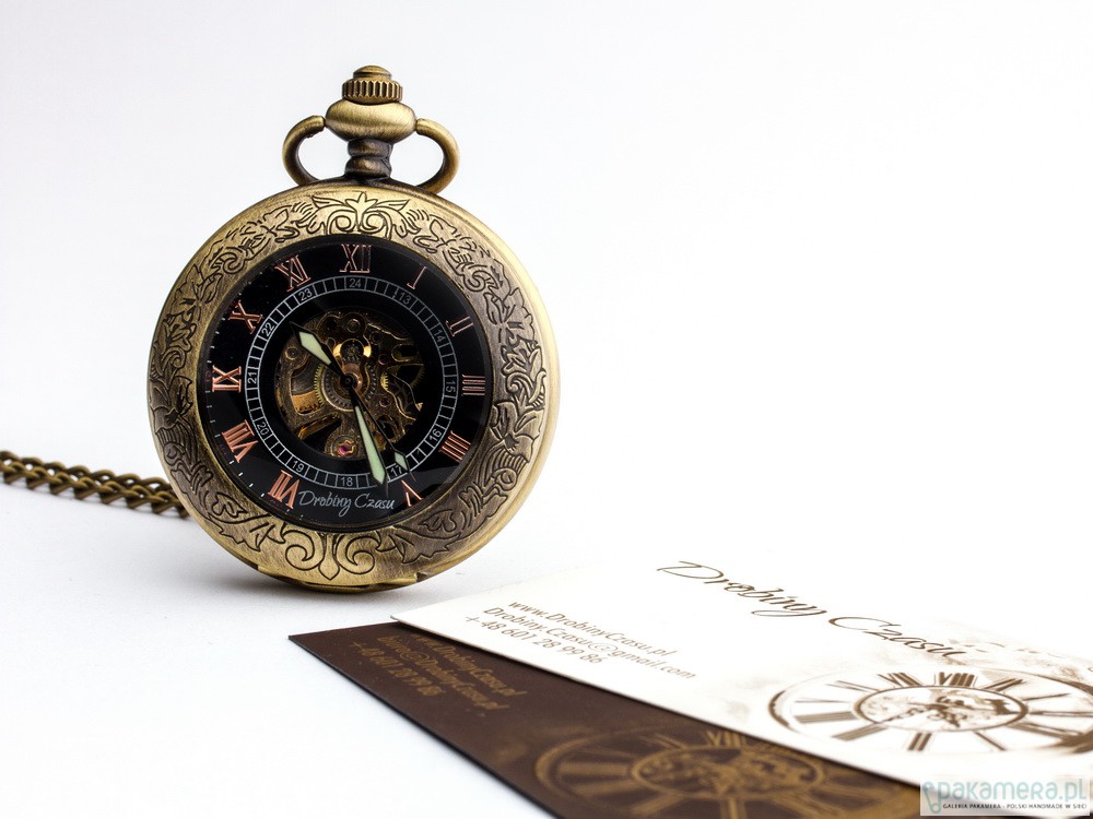 zegarki na łańcuszku Elegancja w Brazie - Drobiny Czasu 1