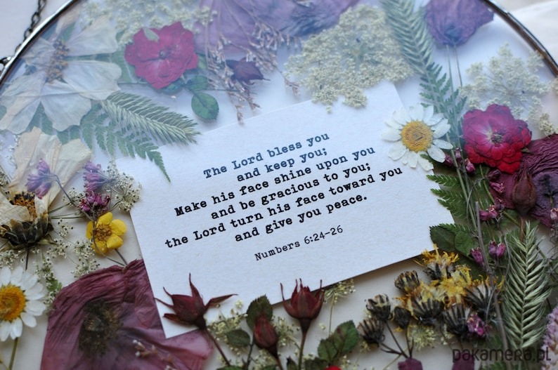 Ozdoby na ścianę Blossom of Gratitude. 1