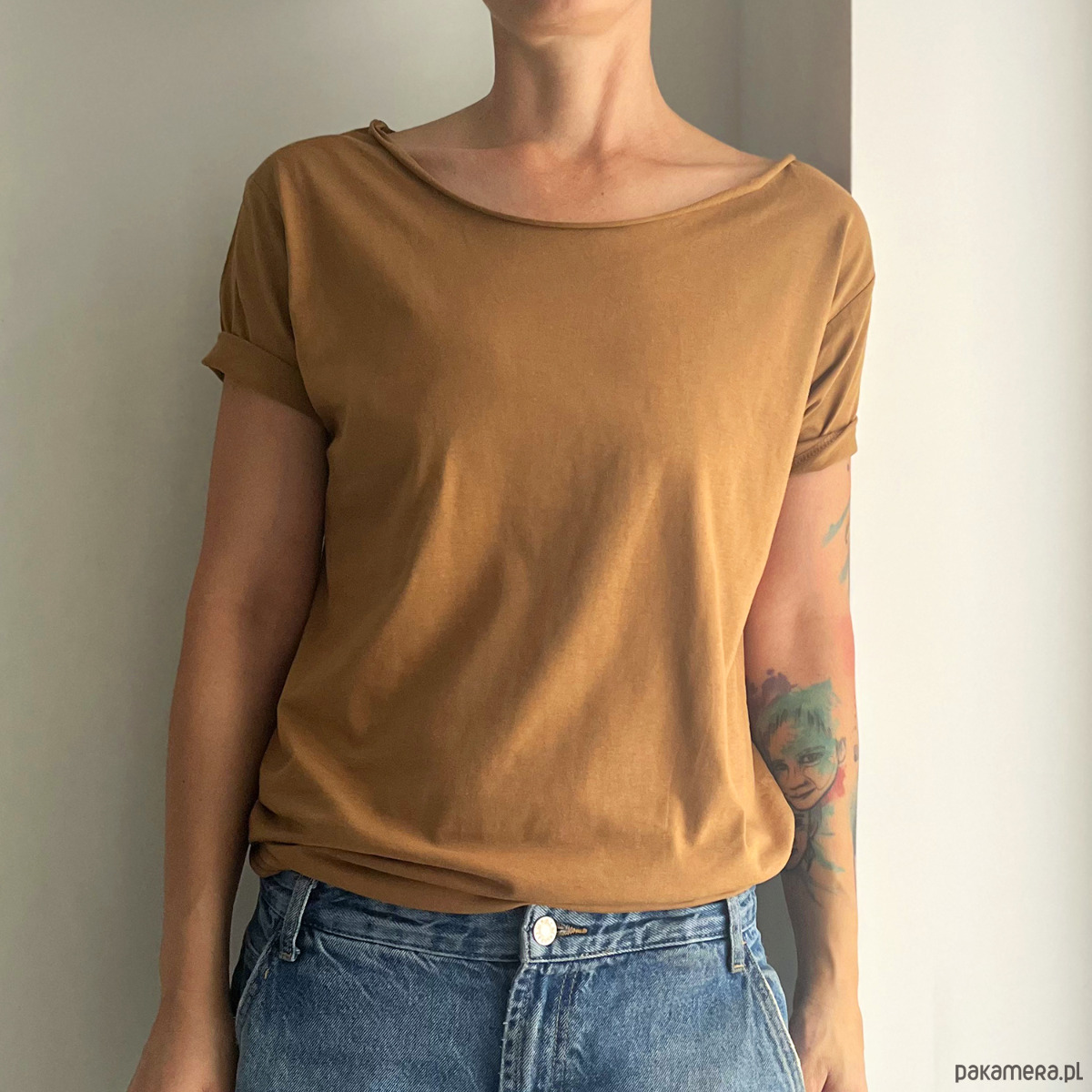 t-shirt damskie Orzech Oversize 1