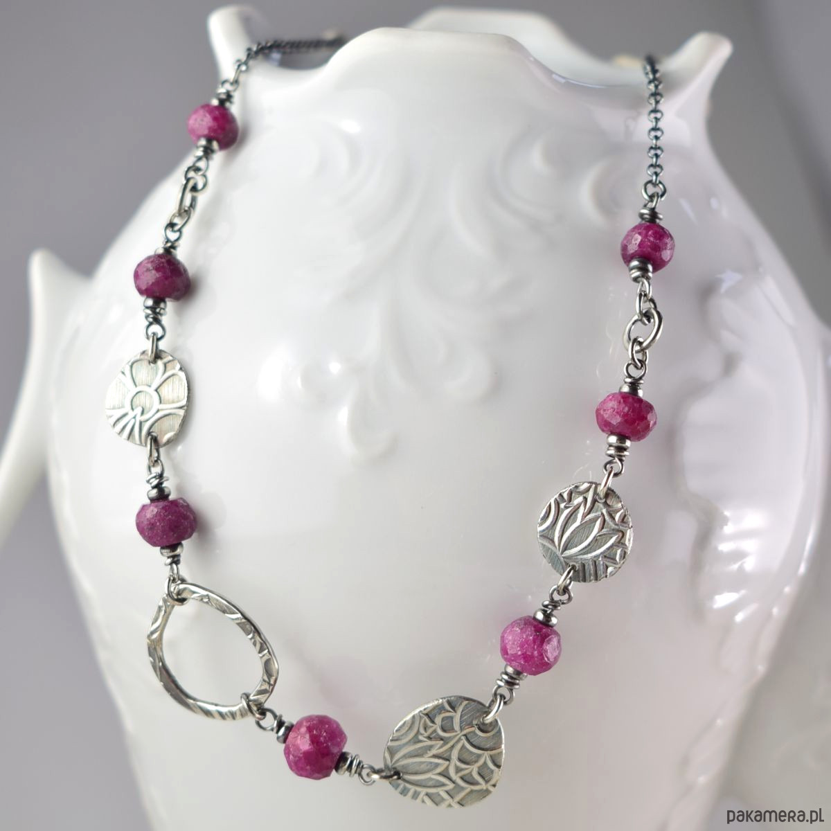 srebrne naszyjniki Rubin asymetryczny - srebrny naszyjnik 1