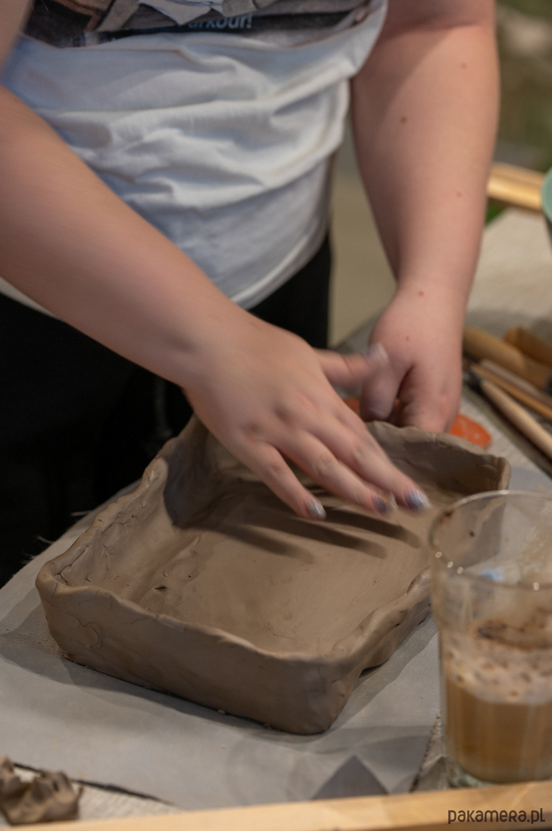 Warsztaty ceramiczne Lepimy wazony z gliny - Wrocław - warsztaty ceramiczne 1