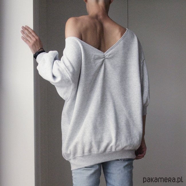 bluza bez kaptura damska Wielka Dwustronna Bluza Bomba Jasnoszara 4