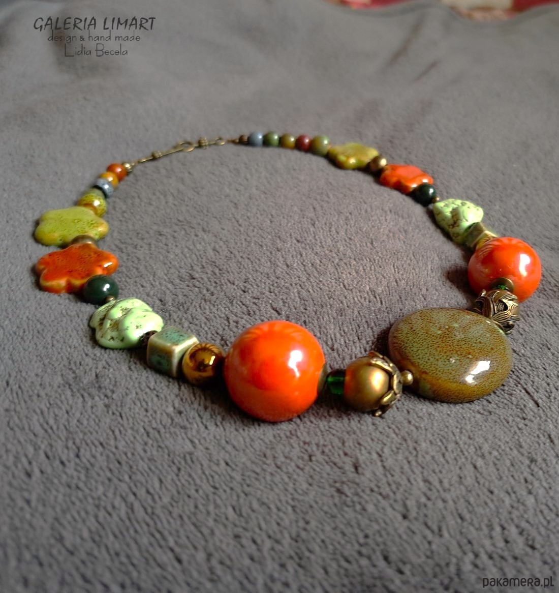 korale Elegancko i unikatowo Naszyjnik w kolorach jesieni z ceramiki i howlitu Prezent 8