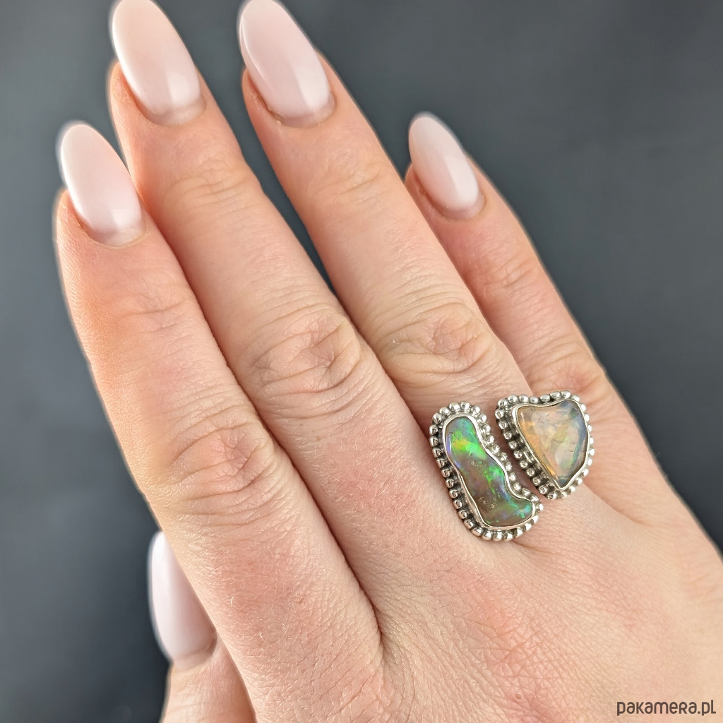 pierścionki srebrne Pierścionek gemini- surowe opale 4
