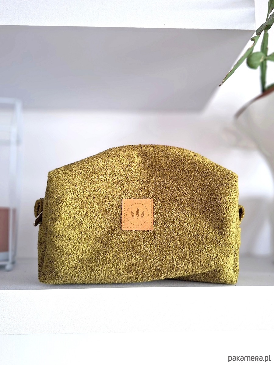 kosmetyczki Pistacjowa kosmetyczka frotte z różowym zamkiem 3