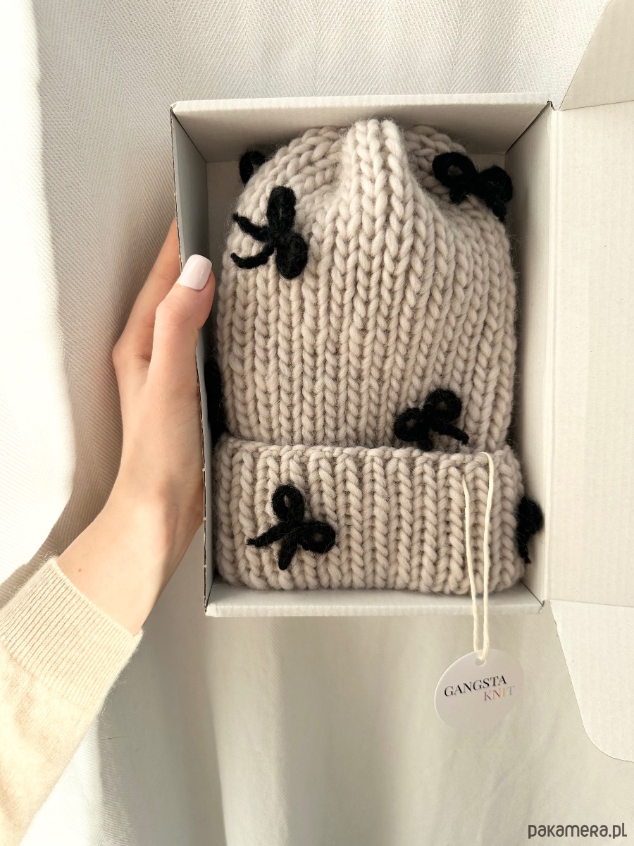 czapki damskie Wełniana czapka w małe kokardki 100% wełna handmade ręcznie robiona 4