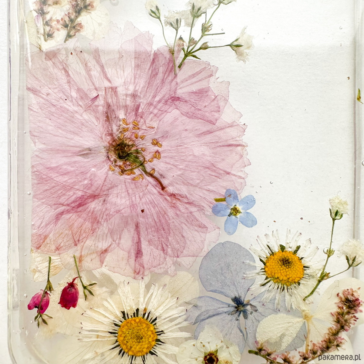 etui na telefon Etui na telefon- kwiatowy krajobraz 3