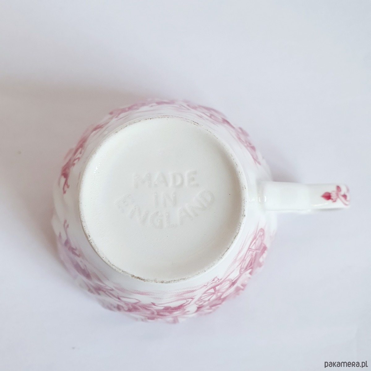 świeczniki i świece Świeca sojowa w zabytkowej angielskiej filiżance 2