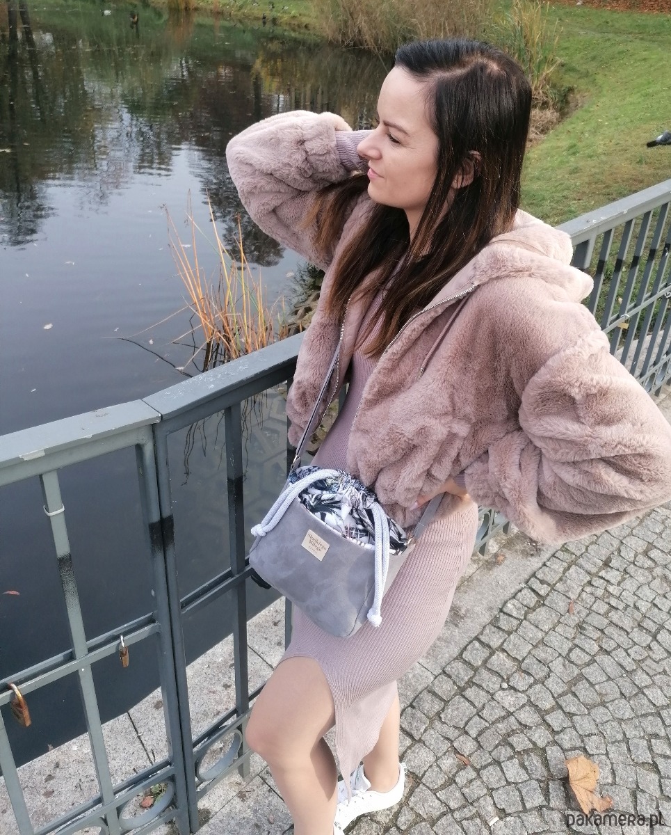 torby na ramię Torebka SOFIA Vintage Forest - mała czarna torebka z kominem z nubuku 5