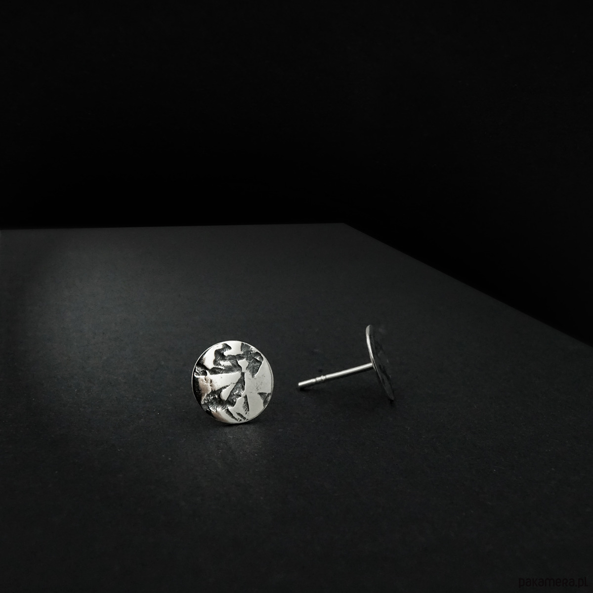 kolczyki srebrne AIKO - srebrny minimalizm 3