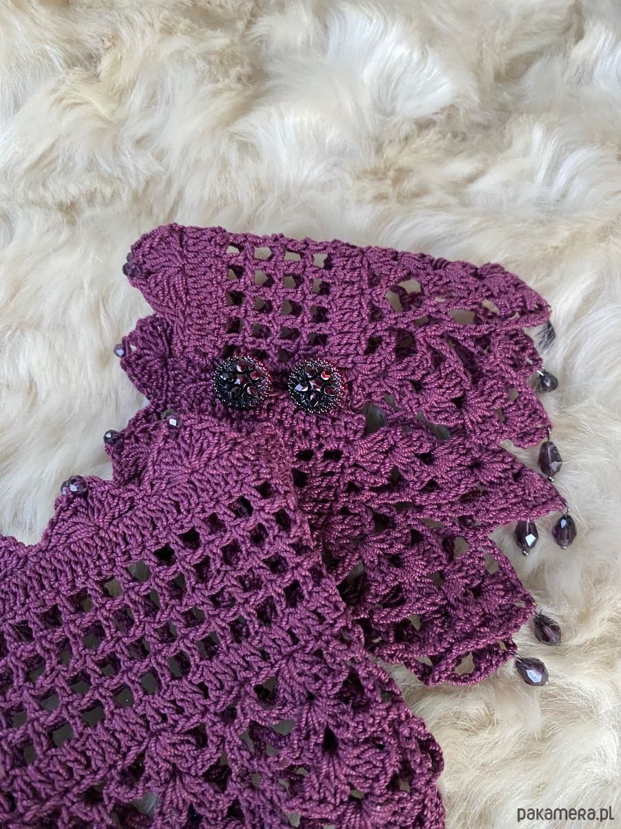 rękawiczki damskie Mankiety koronkowe śliwkowe fioletowe z koraliczkami lace cuffs 5