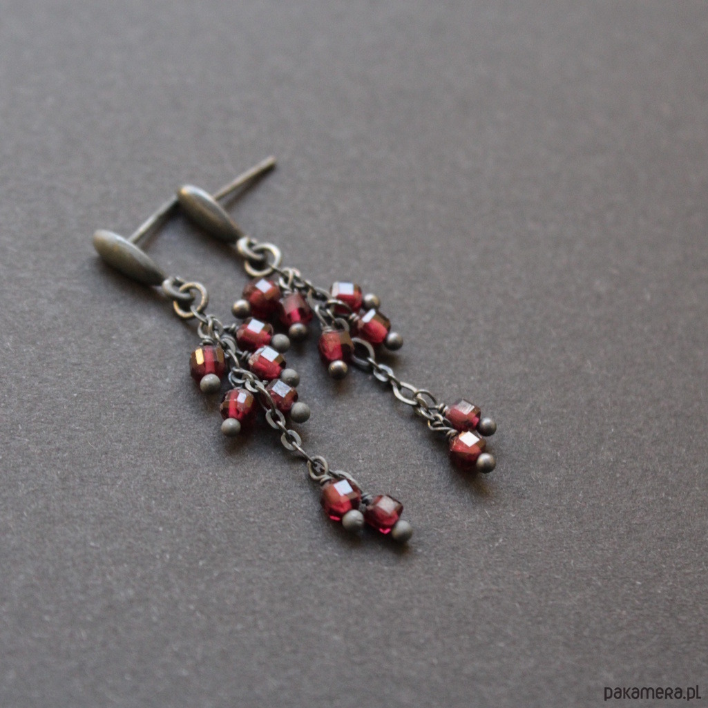 srebrne naszyjniki Naszyjnik Be incredible z granatmi i czarnym turmalinem 8