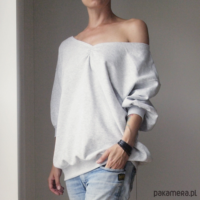 bluza bez kaptura damska Wielka Dwustronna Bluza Bomba Jasnoszara 2