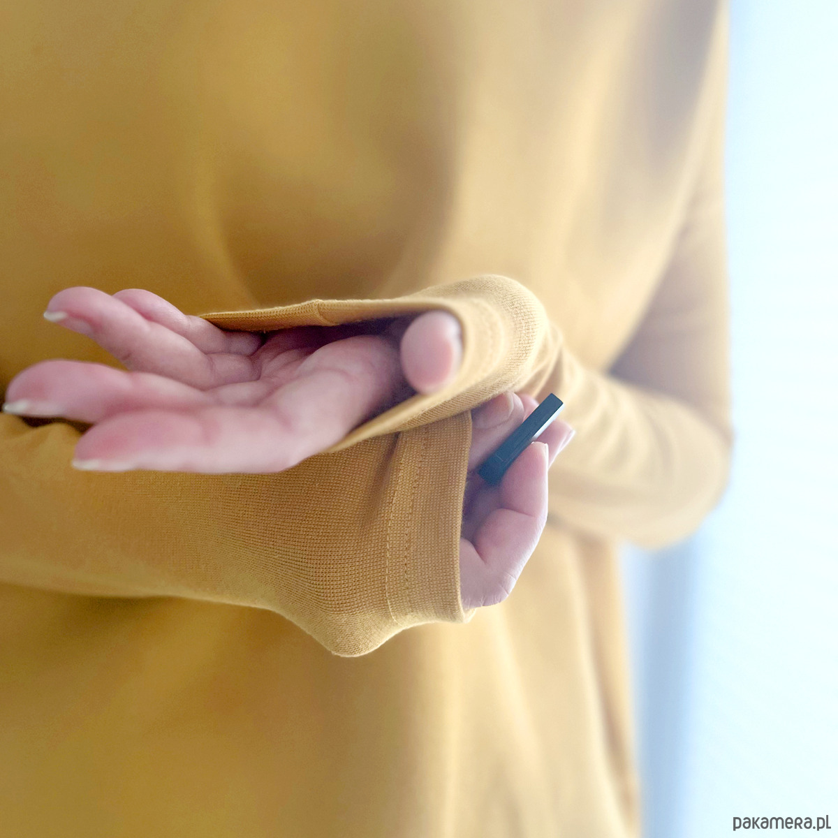 bluza bez kaptura damska Wąski rękaw Golf Musztarda 4