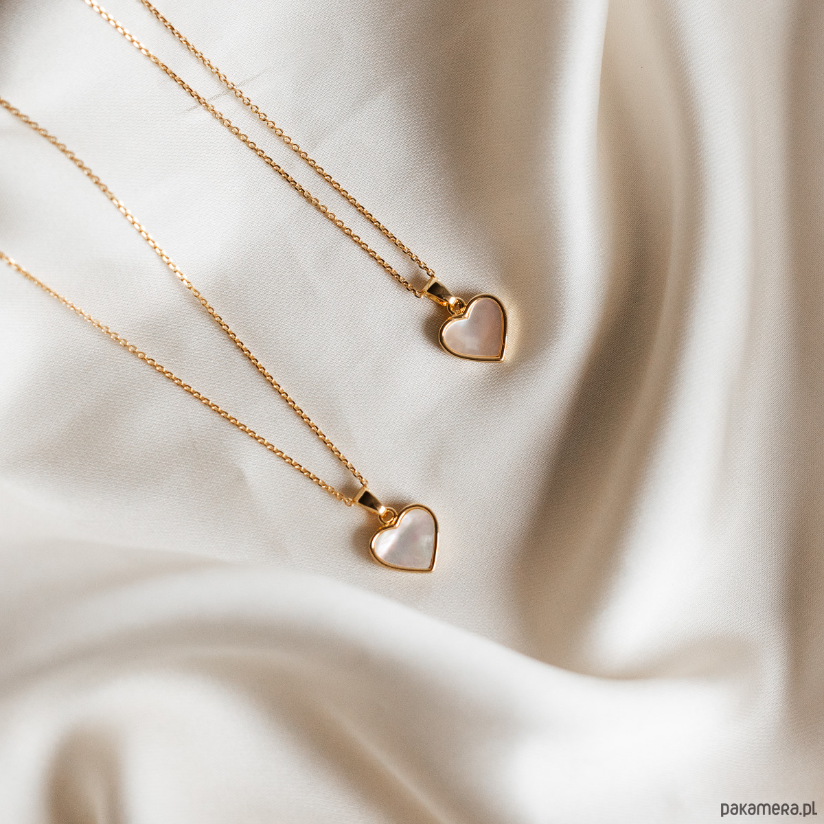 złote naszyjniki Naszyjnik z zawieszką z masy perłowej serce 2