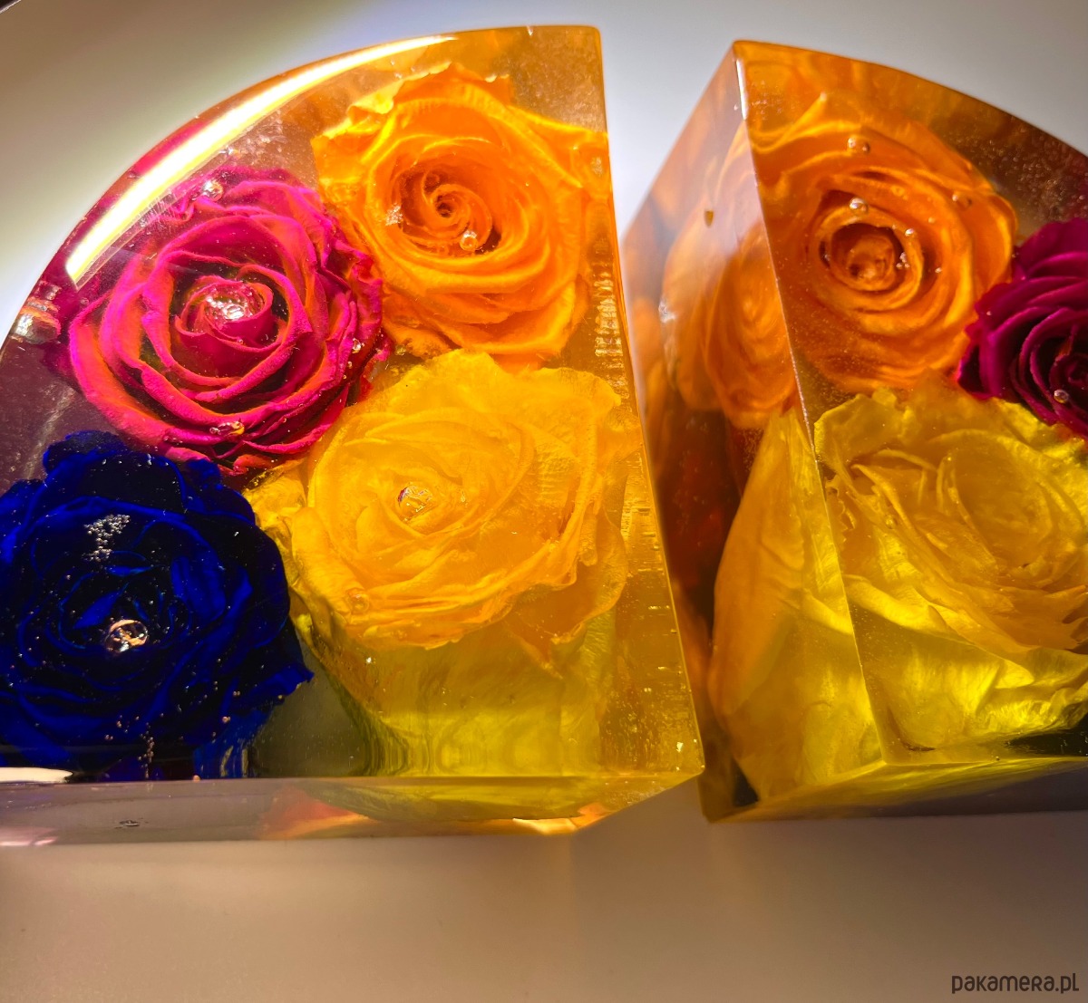 zakładki do książek Podpórki do książek  z żywicy z wiecznymi różami 9