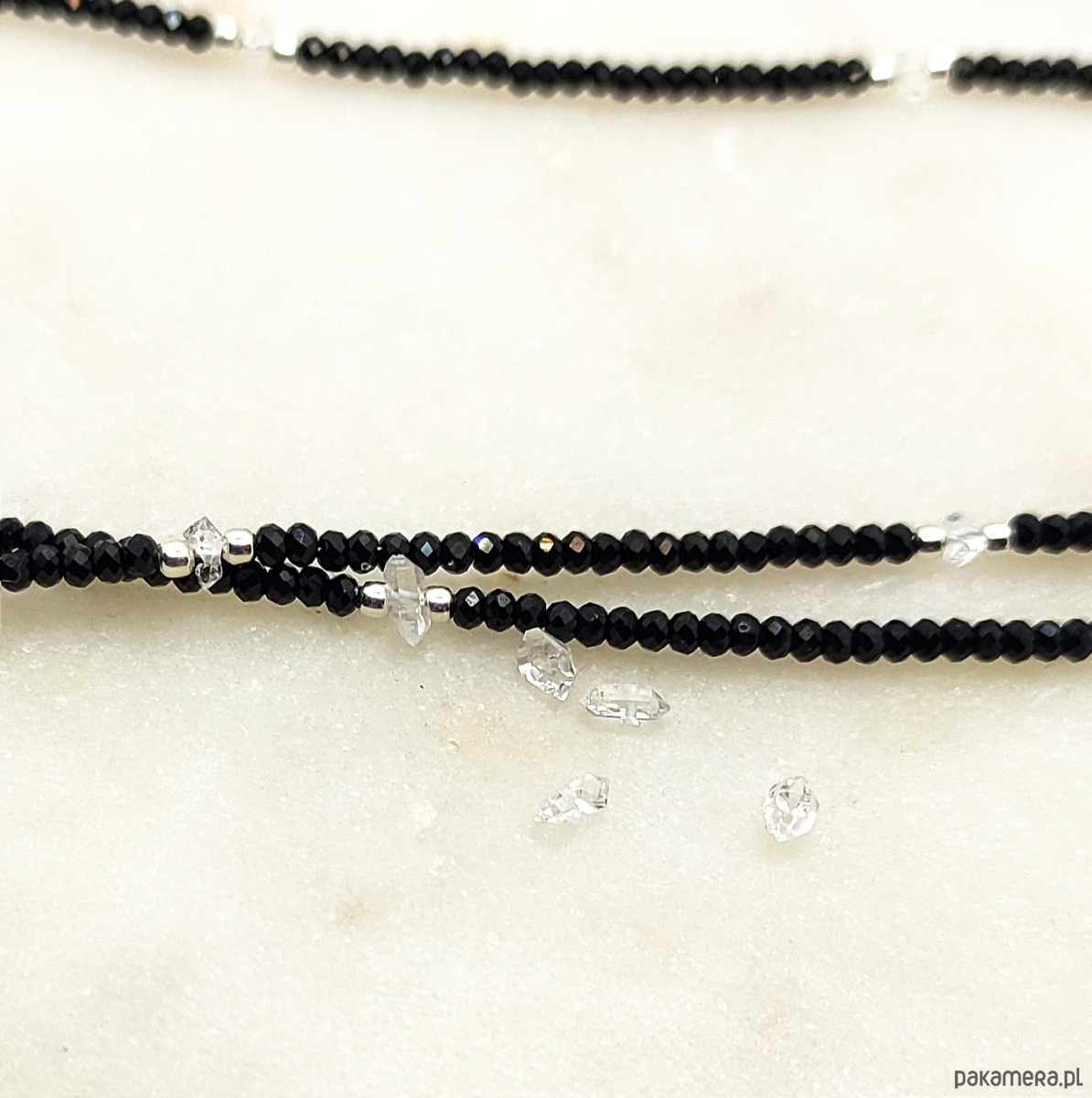 srebrne naszyjniki Naszyjnik - obróżka, z diamencikami 4