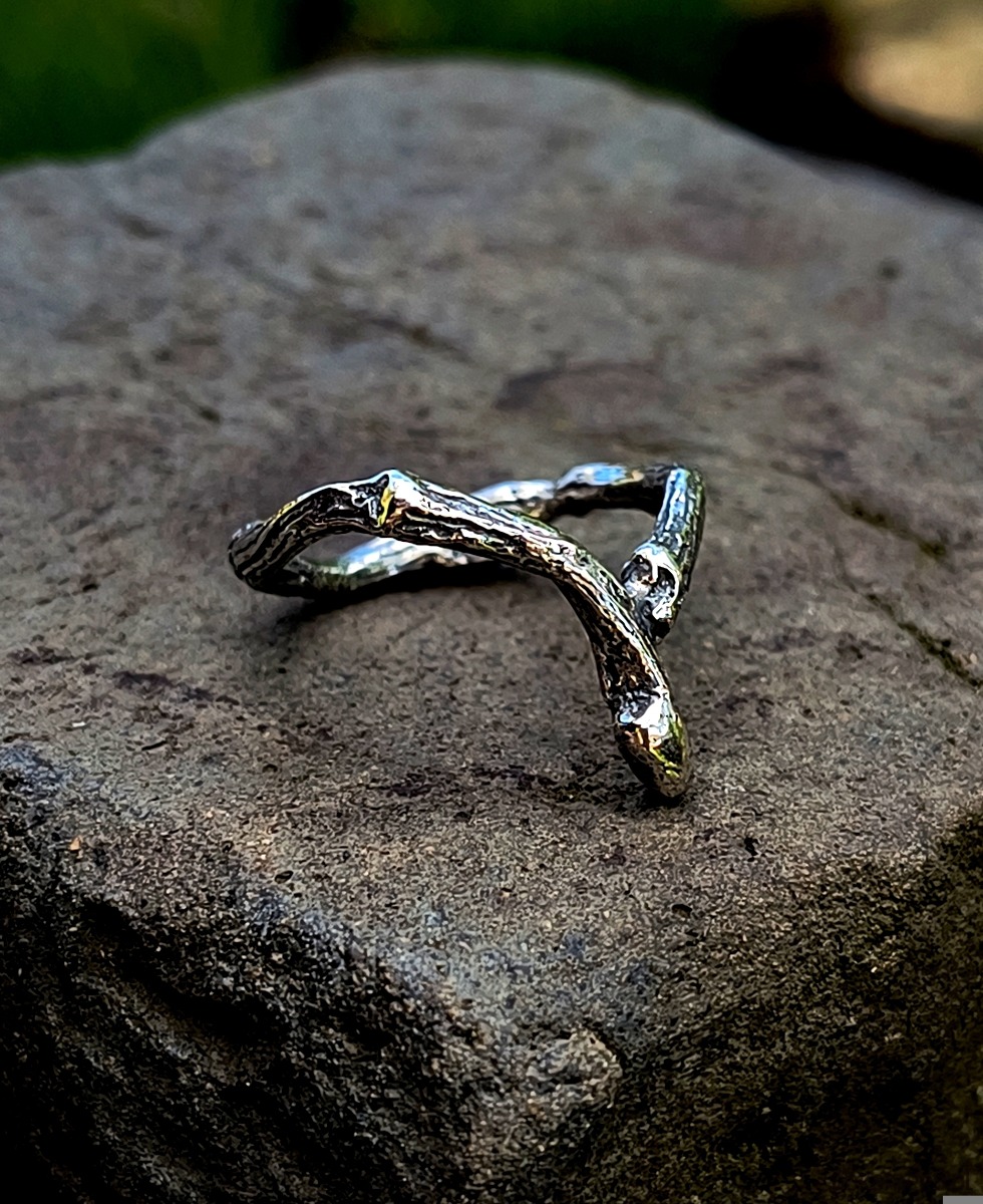 pierścionki srebrne Pierścionek Gałązka Black 1