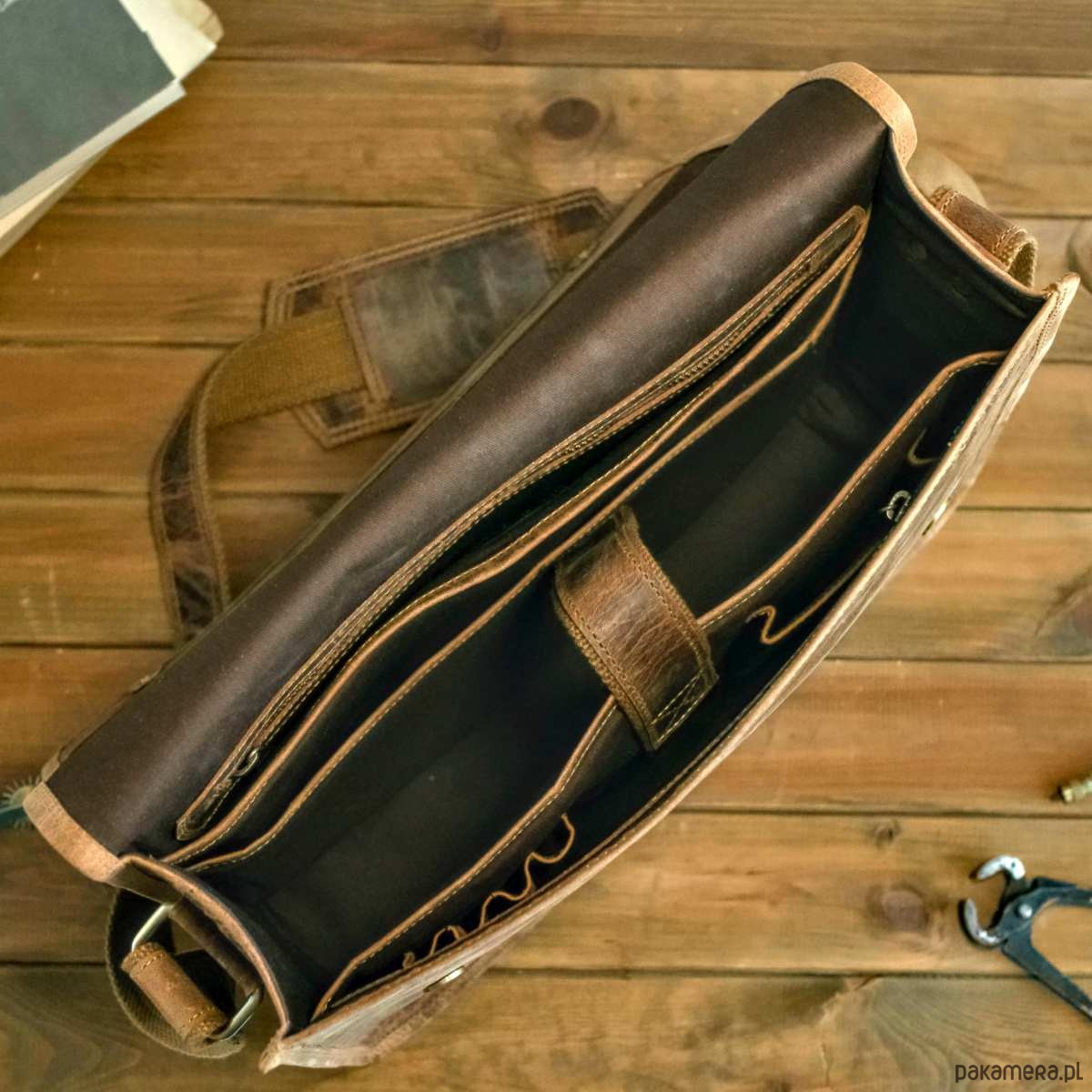 torby i nerki męskie Belveder Brązowa Torba Listonoszka Męska z Klapą Skóra Buffalo Vintage LB37 9