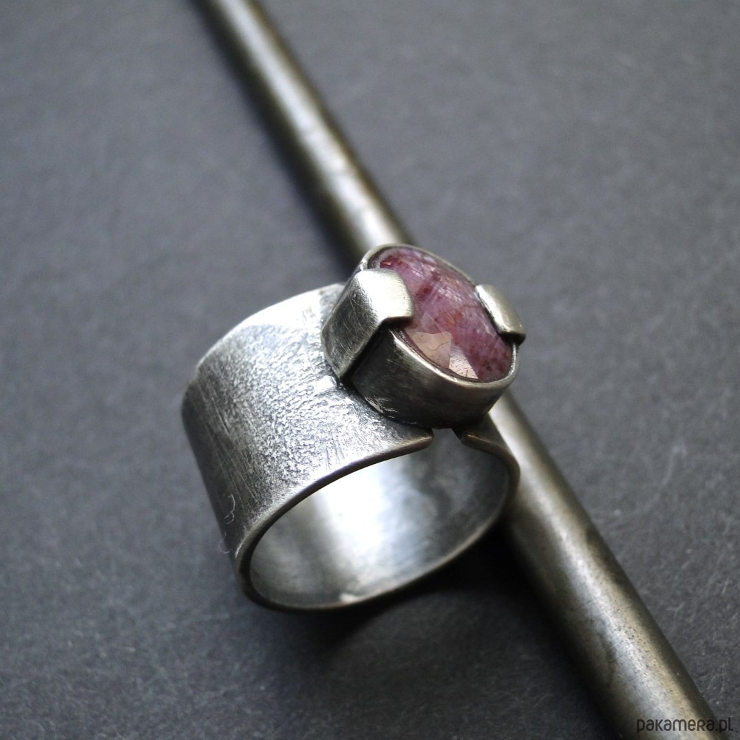 pierścionki srebrne Pierścień Szafir wrzosowy 002 8