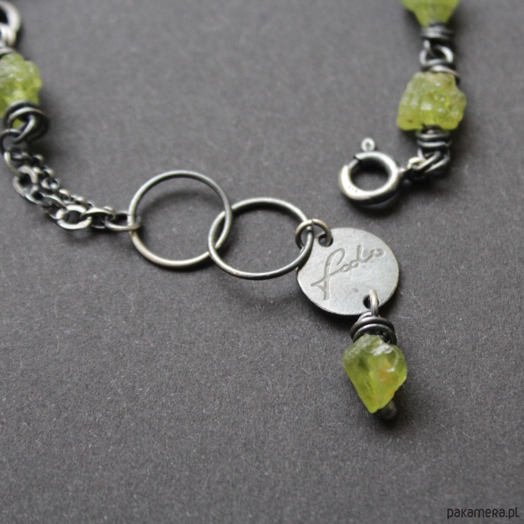 bransoletki z kamieni naturalnych Unikatowa bransoletka z oliwinami vol. I 4