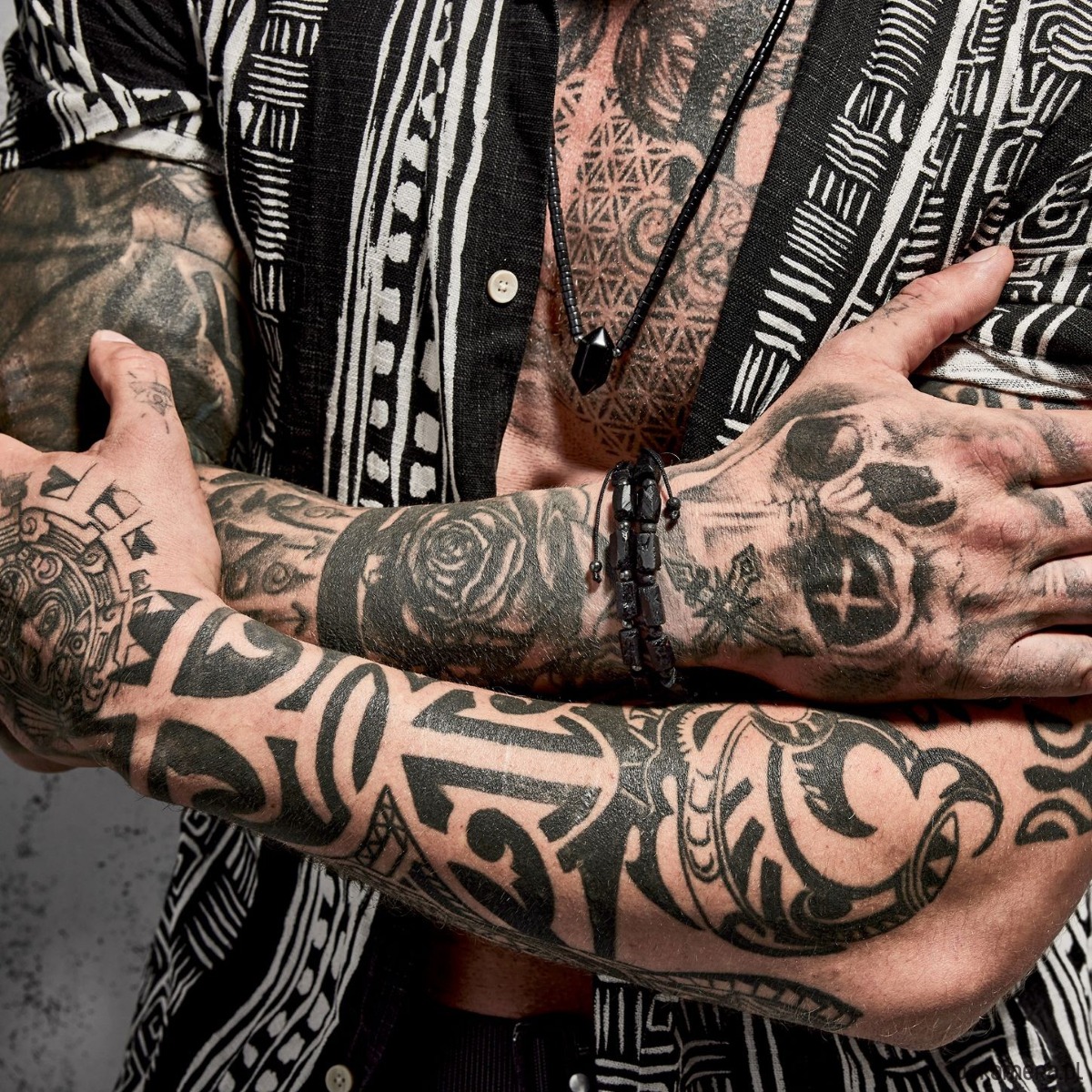 biżuteria męska Męska bransoletka Czarny Turmalin i Lawa na sznurku 1