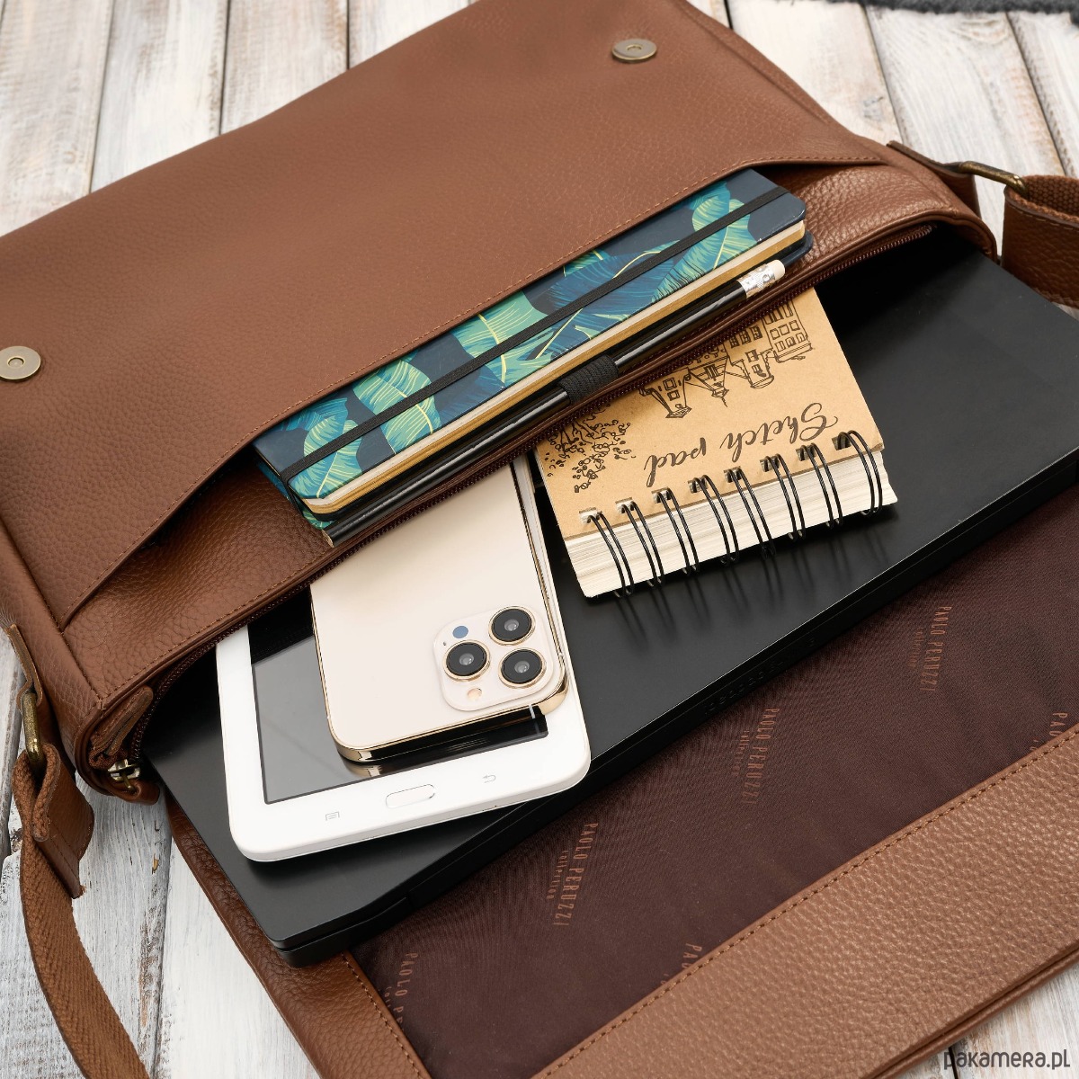 torby i nerki męskie Torba męska skórzana na laptopa na ramię brązowa Paolo Peruzzi IM-03-BR 7