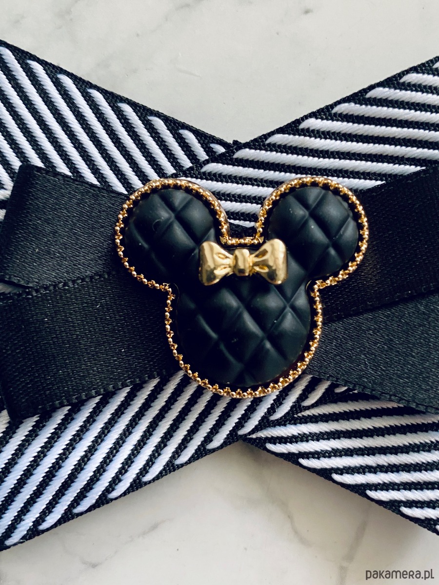 broszki Brosza Black & White MICKEY  Hit! 1szt 3