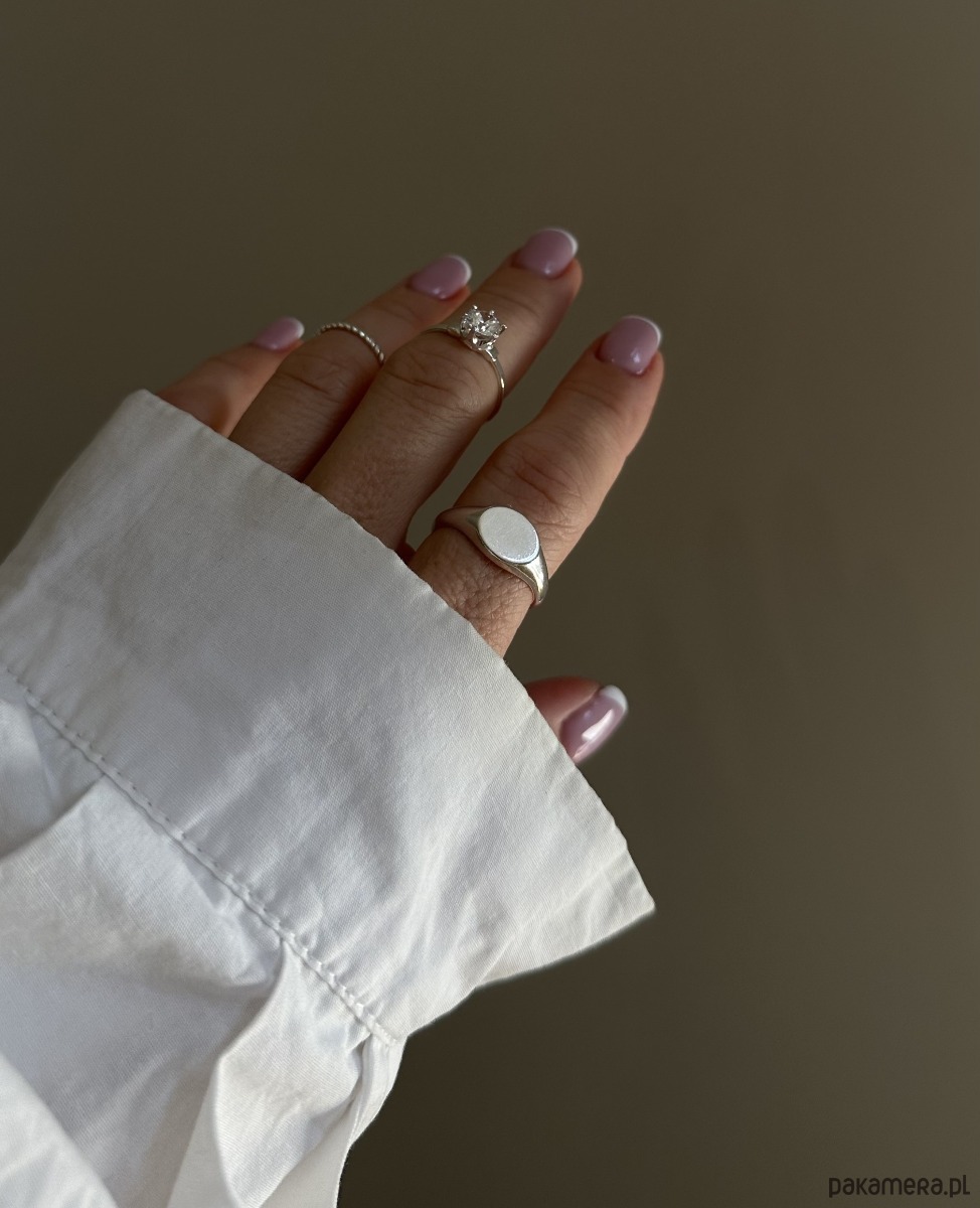 pierścionki srebrne Srebrny pierścionek z małą cyrkonią 4