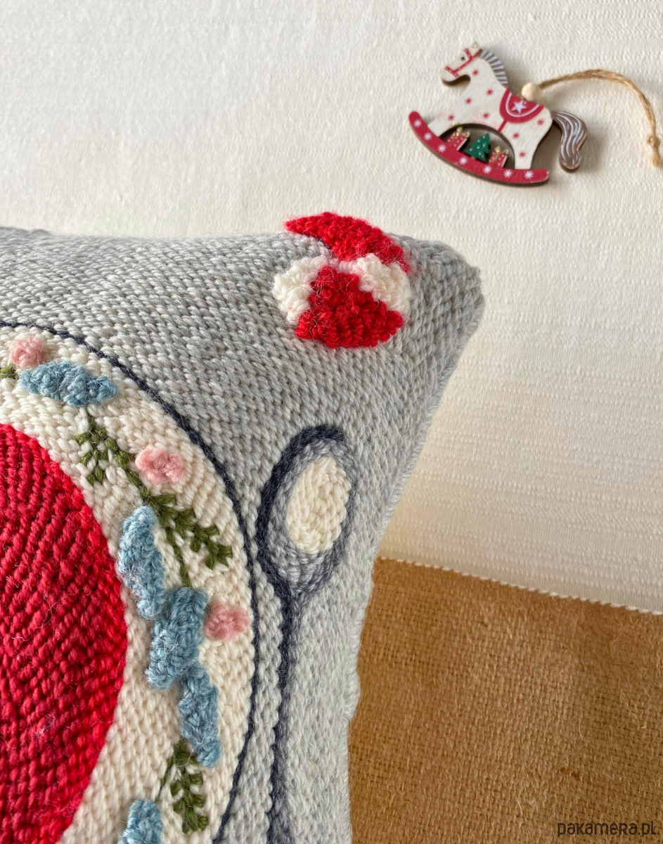 poduszki supły Poduszka Barszcz z uszkami 4